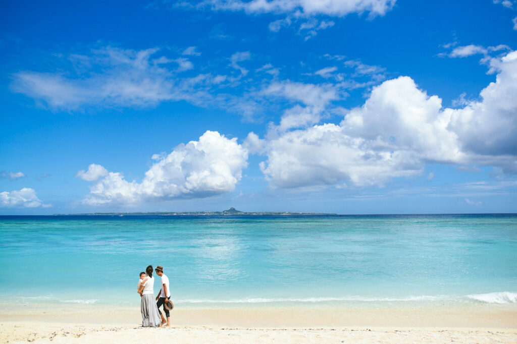 沖縄の海と子連れ家族ビーチ