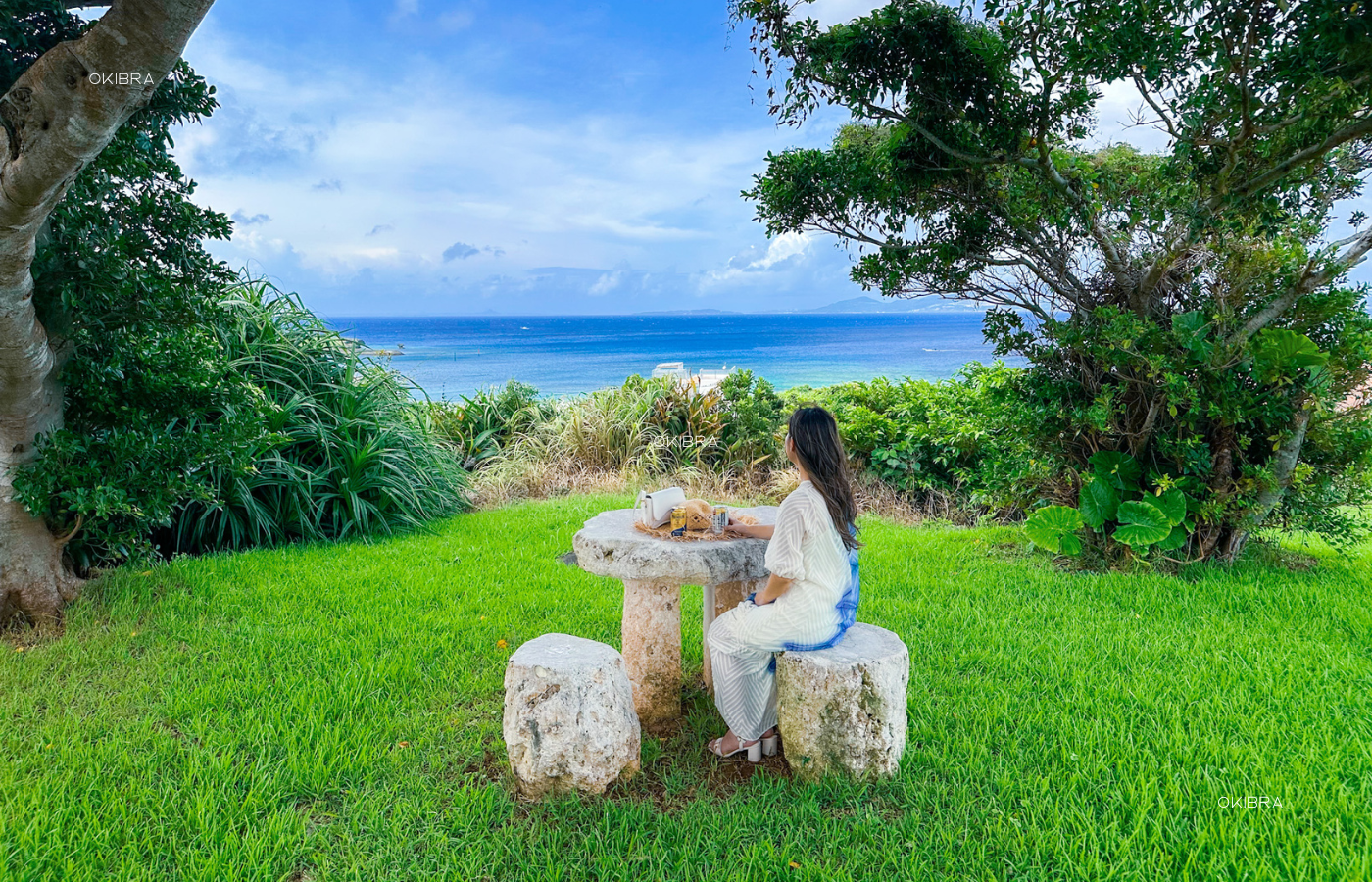 沖縄県恩納村 日本最大級プライベートプールありオーシャンビュー高級ヴィラ　オリエンタルヒルズ沖縄