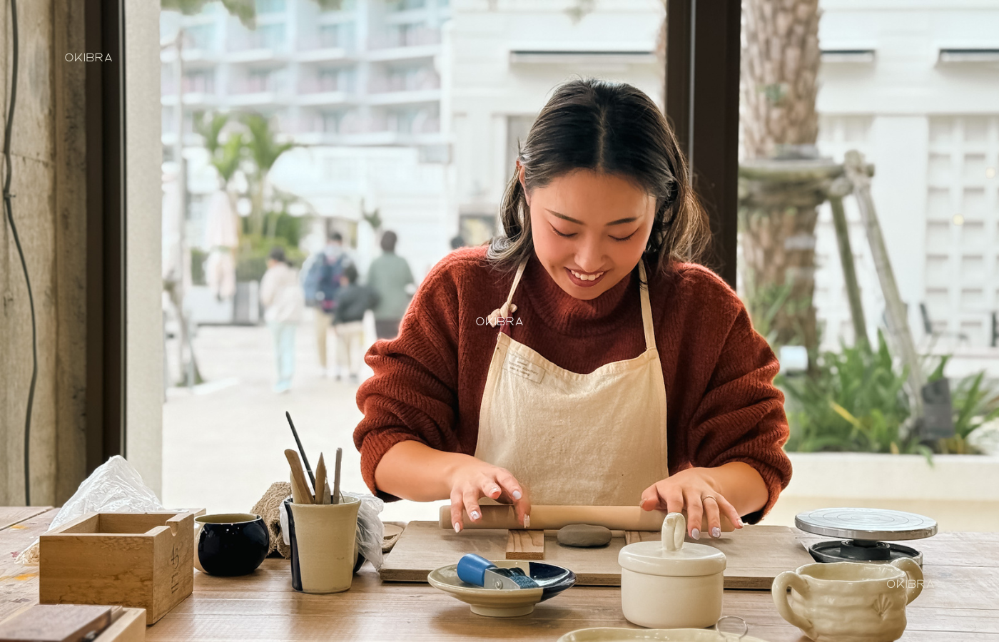 沖縄県本部町 やちむん手びねり体験と絵付け体験 Laboratorio43pottery ヨンサンポッテリー