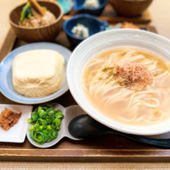 沖縄県那覇市 首里ほりかわ 自家製豆腐沖縄そば