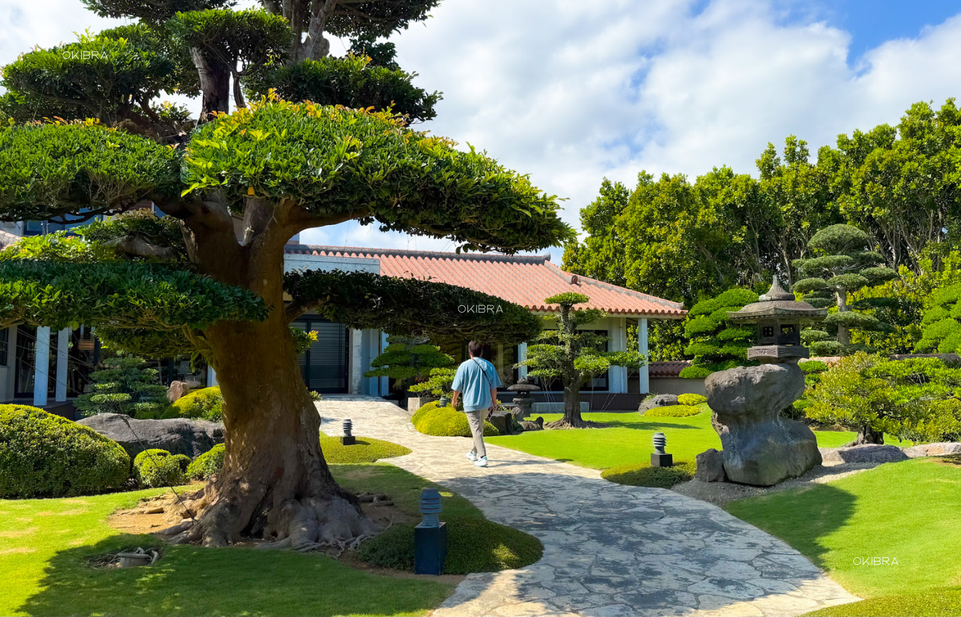 豊見城市沖縄そば&スイーツ てぃーち