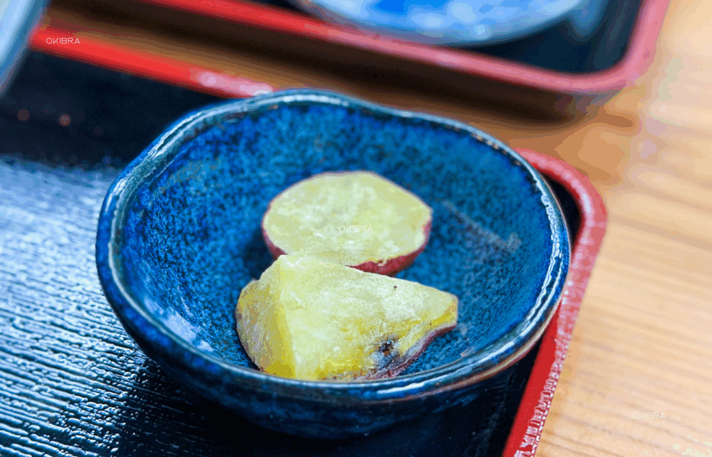 沖縄県本部町 伊豆味そば 沖縄そば
