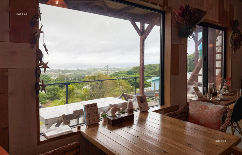 沖縄県今帰仁村 プティ・タ・プティ パンケーキ かき氷 海の見えるカフェ