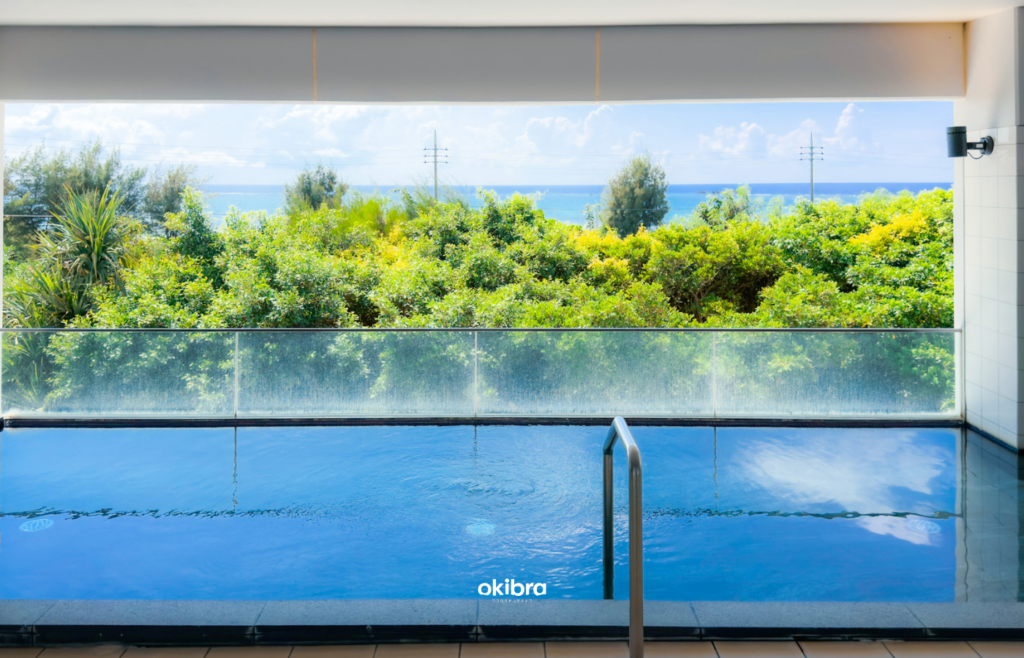 沖縄県読谷村 グランドメルキュール沖縄残波岬リゾート オールインクルーシブ 県内最大級プール 絶叫スライダー