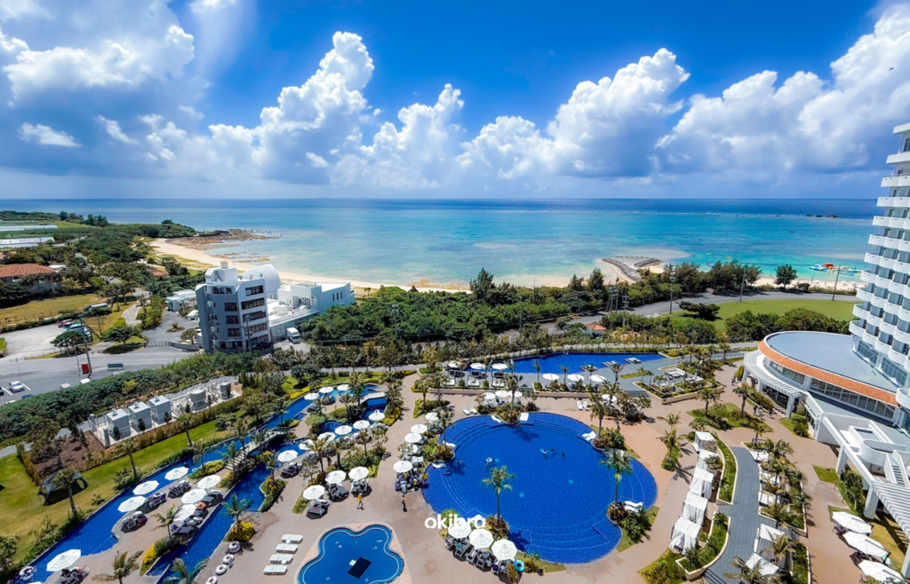 沖縄県読谷村 グランドメルキュール沖縄残波岬リゾート オールインクルーシブ 県内最大級プール 絶叫スライダー