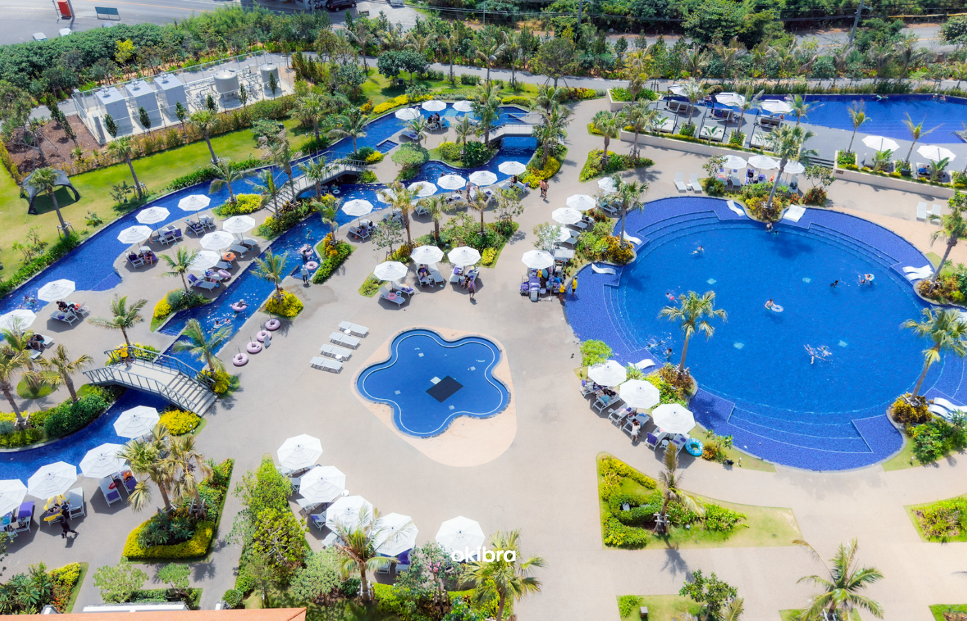 沖縄県読谷村 グランドメルキュール沖縄残波岬リゾート オールインクルーシブ 県内最大級プール 絶叫スライダー