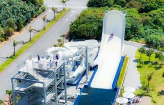 沖縄県読谷村 グランドメルキュール沖縄残波岬リゾート オールインクルーシブ 県内最大級プール 絶叫スライダー