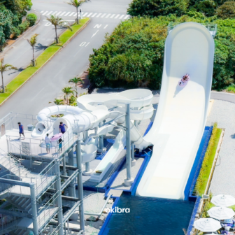 沖縄県読谷村 グランドメルキュール沖縄残波岬リゾート オールインクルーシブ 県内最大級プール 絶叫スライダー