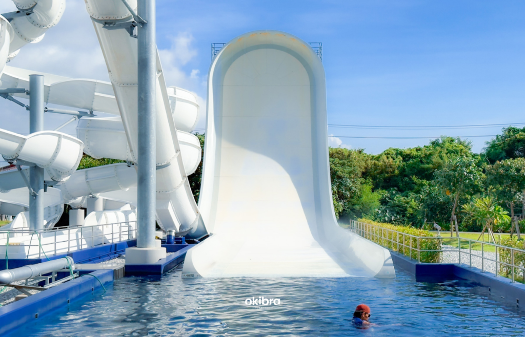 沖縄県読谷村 グランドメルキュール沖縄残波岬リゾート オールインクルーシブ 県内最大級プール 絶叫スライダー