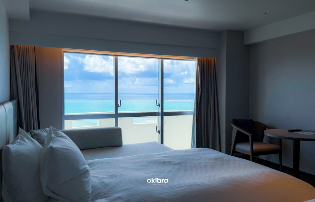 沖縄県読谷村 グランドメルキュール沖縄残波岬リゾート オールインクルーシブ 県内最大級プール 絶叫スライダー