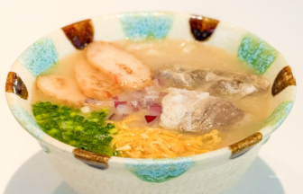 沖縄県今帰仁村 沖縄そばカフェととと 沖縄そば ポップコーン 座敷あり