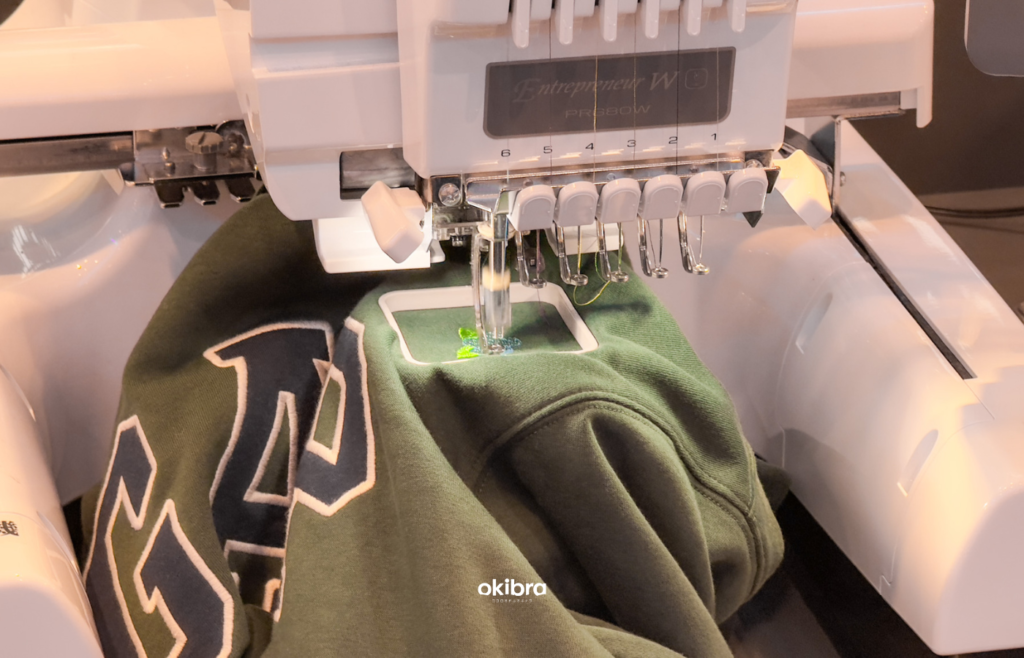 沖縄県豊見城市 Gap Outlet 沖縄アウトレットモール あしびなー店 沖縄お土産 刺繍 体験