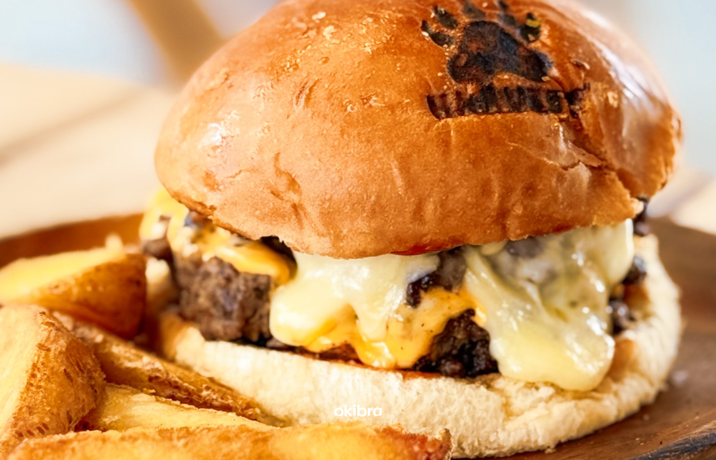 沖縄県うるま市 HARVEST HAMBURGER ハーベストハンバーガー うるマルシェ