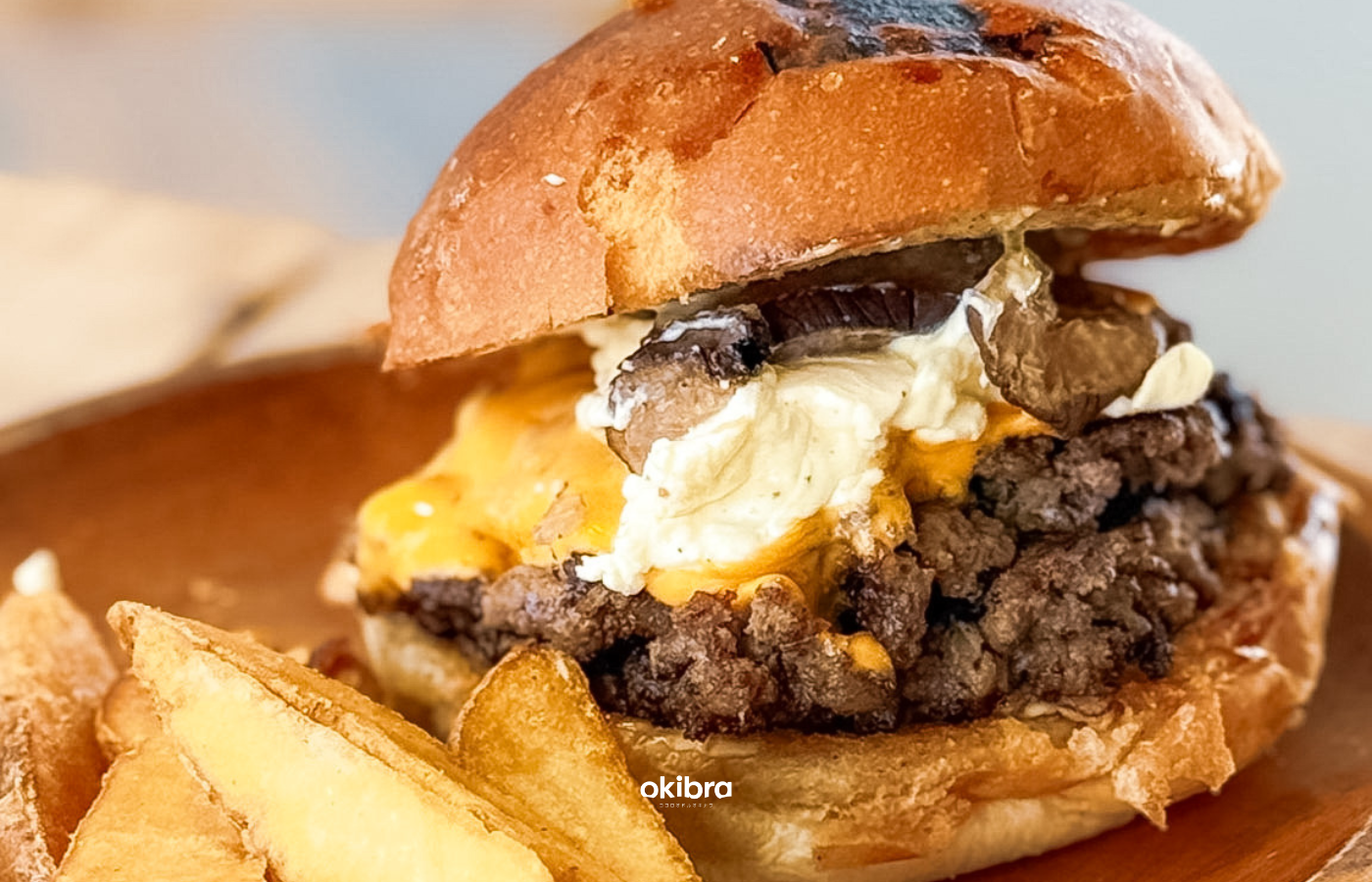 沖縄県うるま市 HARVEST HAMBURGER ハーベストハンバーガー うるマルシェ