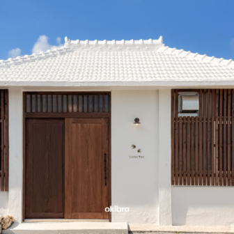沖縄県今帰仁村 Lucian Blue 沖縄カフェ 古民家カフェ モーニング 朝食 パンケーキ クリームソーダペットOK