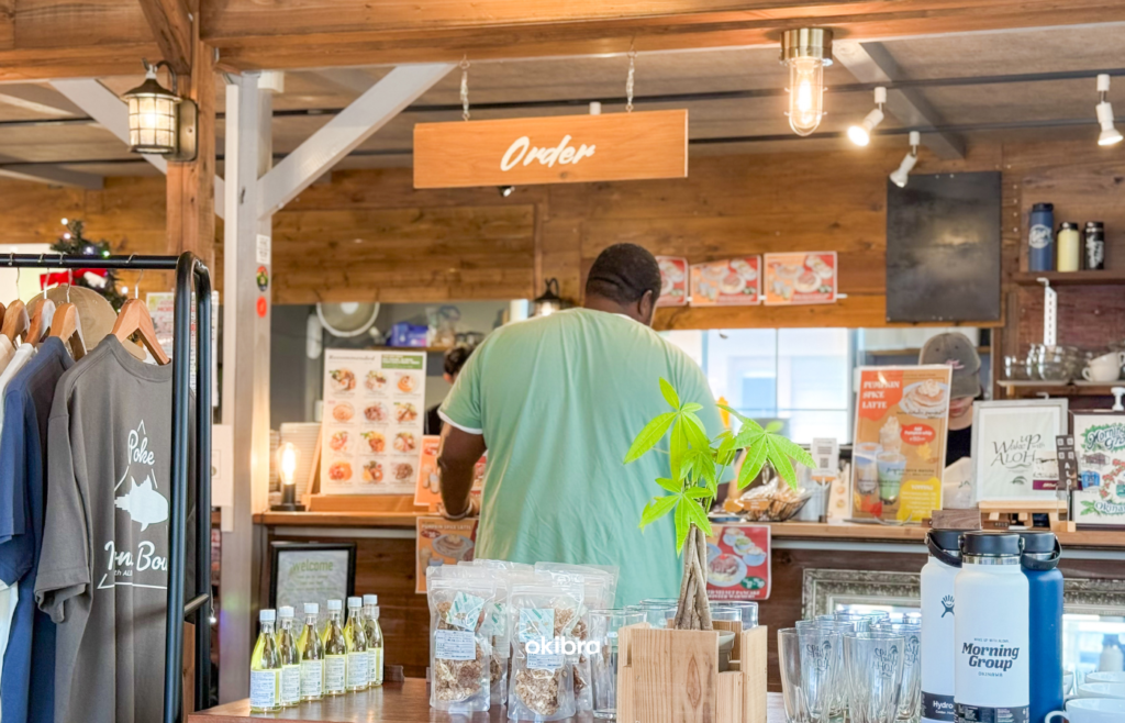 沖縄県北谷町 MORNING DOORS モーニングカフェ ハワイアン料理 砂辺