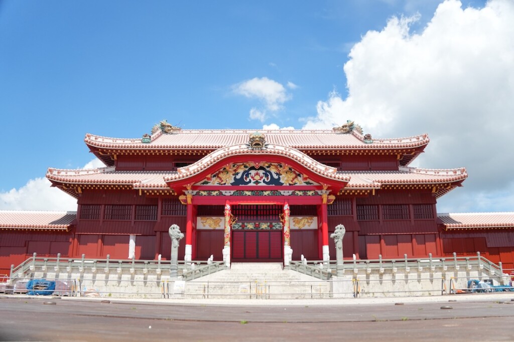 【首里城公園】首里城正殿一般公開に伴う 料金改定および事前予約制のご案内