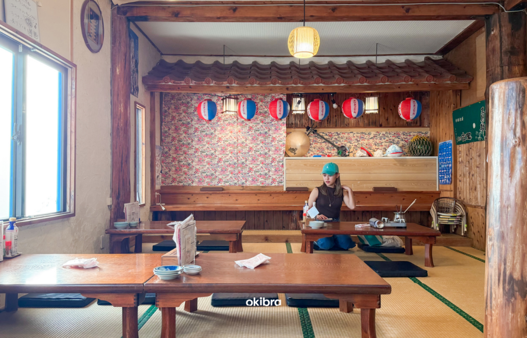 Kaisentei, Izakaya dengan Pertunjukan Lagu Tradisional Okinawa, Kota Motobu, Prefektur Okinawa